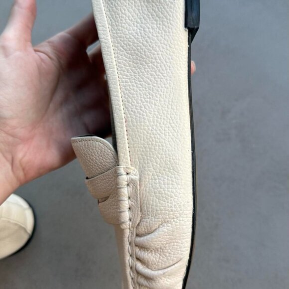 Zara Women's Cream and White Loafers - Picture 2 of 4